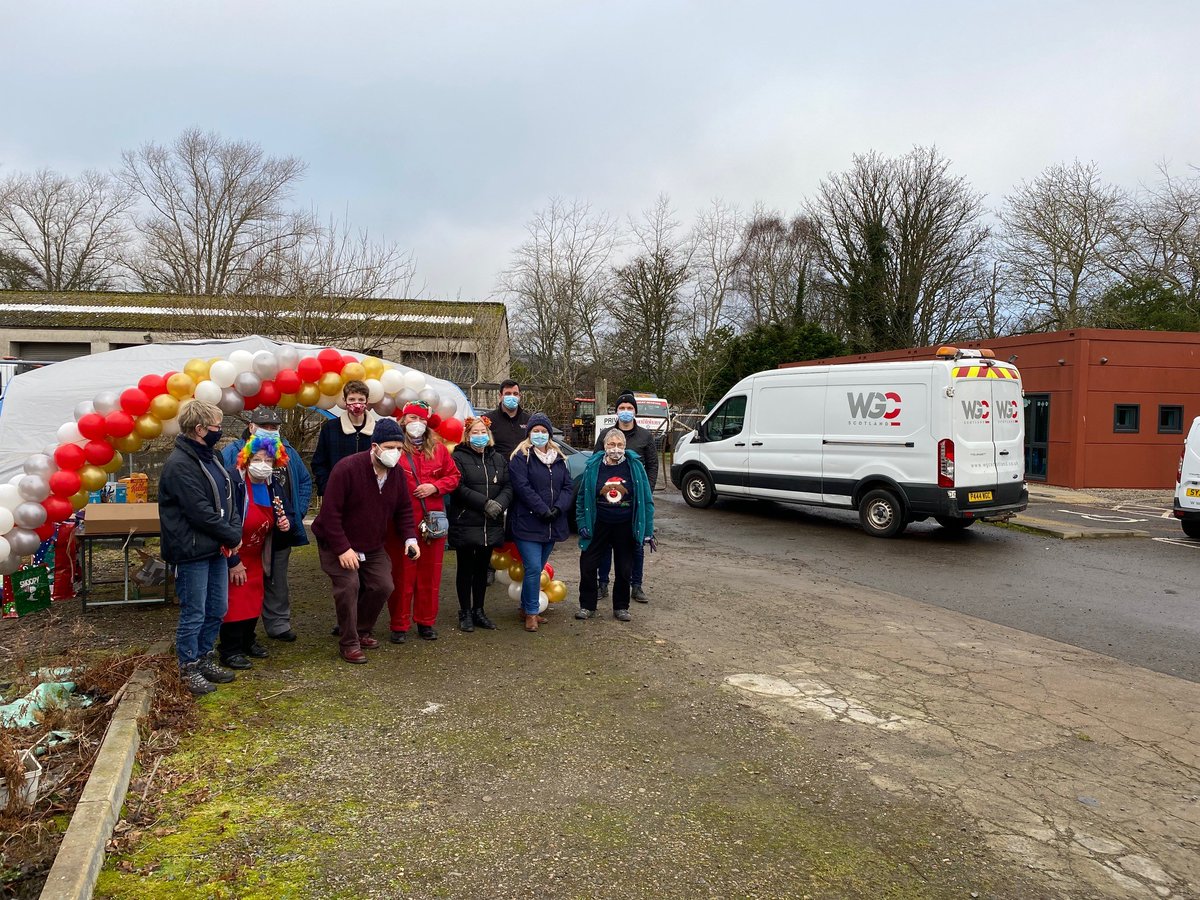 CapstoneCLTD's tweet photo. Here are Santa's (not so) little helpers from WGC Scotland with our festive donations to the Dingwall Community Fridge on Saturday morning 😀🎄 https://t.co/QpNLwVTXwb