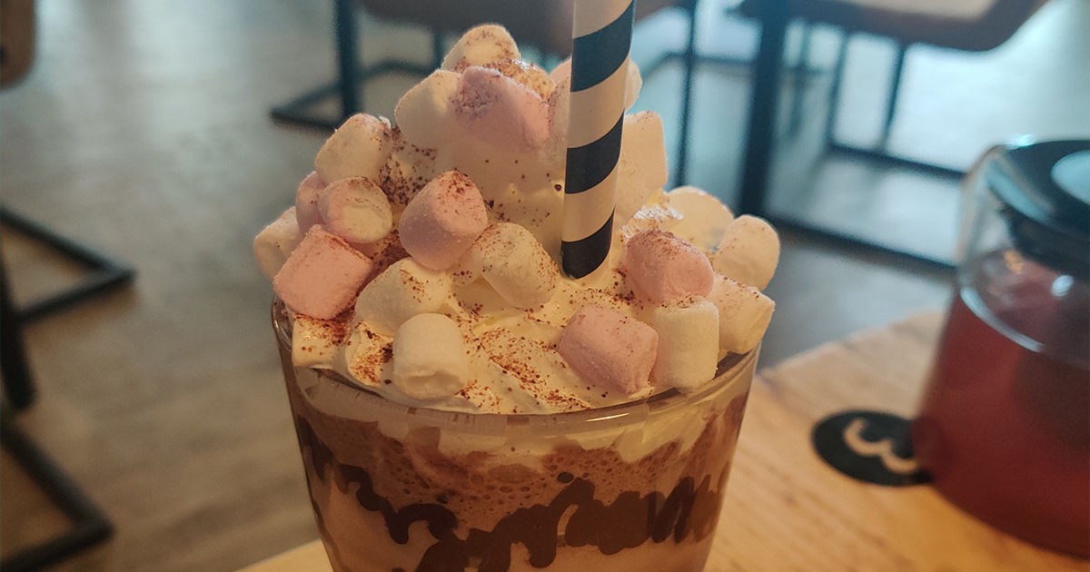 Key_Element's tweet photo. The team had a little pre-Xmas catchup recently at Coffee Hog in Prettygate, Colchester. Lots of new plans to discuss for the New Year!
#ontheroad #teammeeting #coffeeshop #teambuilding #workingbrunch https://t.co/9fOSMyvVS0