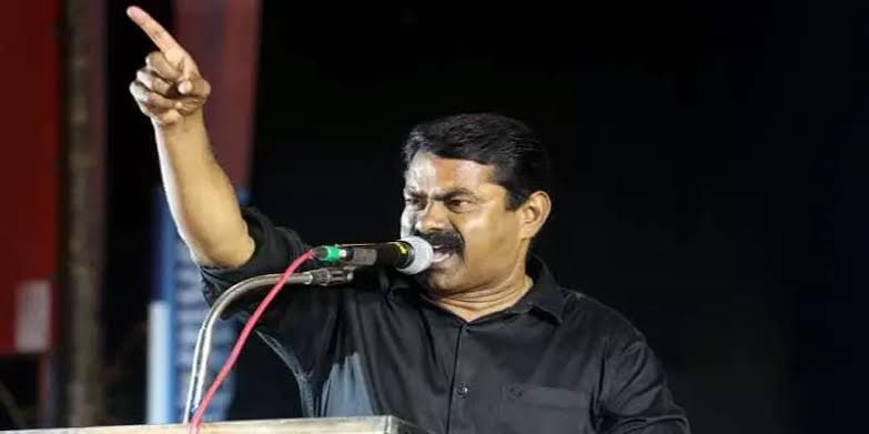 GuyFawkes_____'s tweet photo. இப்பத்தானே தெரியுது, "இந்த நிலம் எனக்கு சிக்குச்சு"ன்னு தொண்டத்தன்னி வத்த மேடைல கத்துனது, உங்க மாமியாரோட 85 ஏக்கர் நிலத்தை மனசுல வெச்சுத்தாங்கறது... https://t.co/0nvqf0jSSA