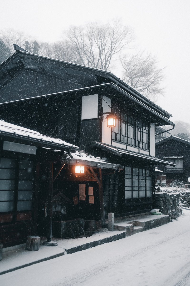 taromoberly's tweet photo. a cold morning in nagano https://t.co/frNdbGpoaW