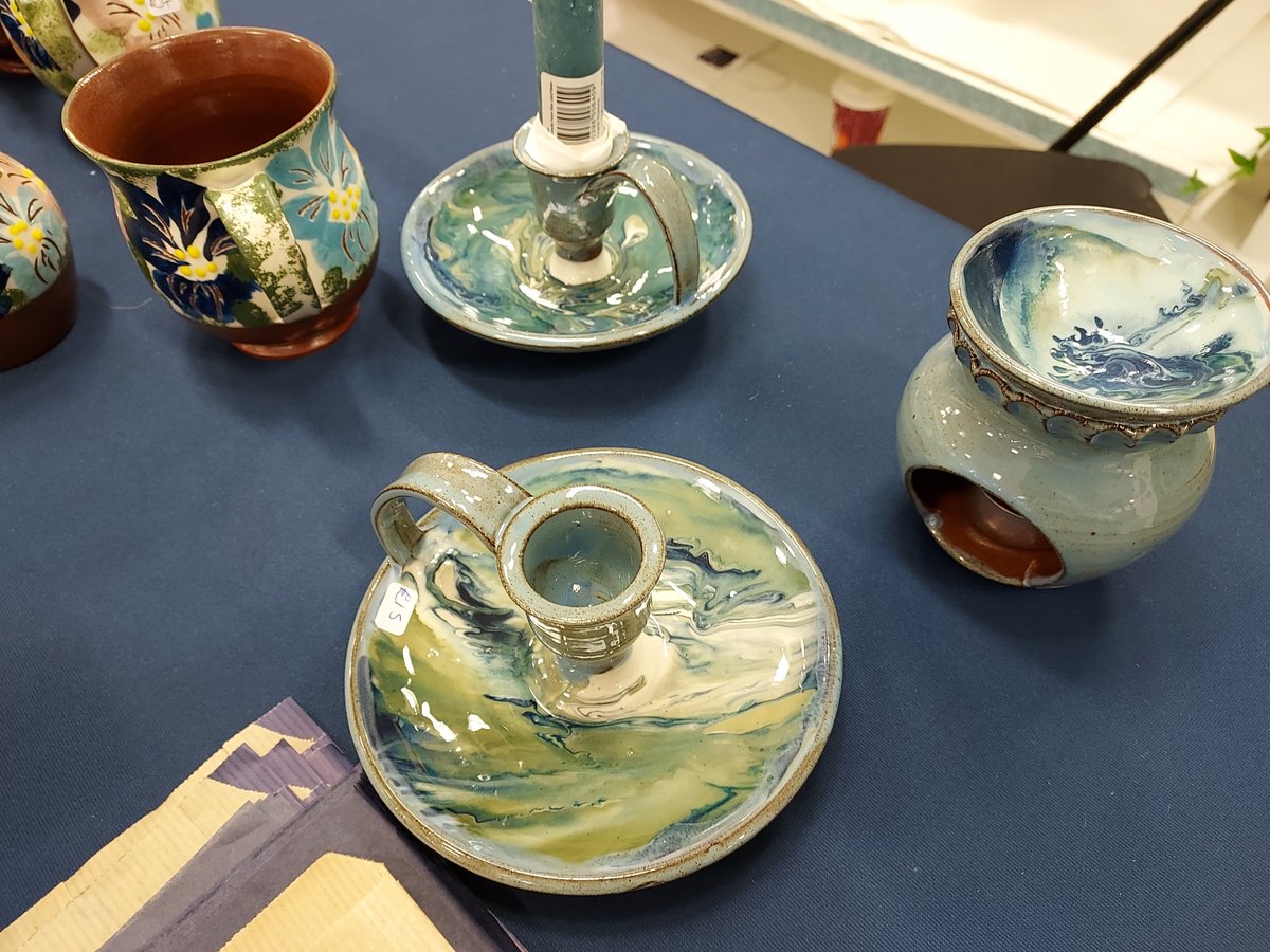 steveads1970's tweet photo. Today, I'm manning the Delyn Pottery stand at @CarmsCouncil pop-up fair in the old Debenham's store, Carmarthen. Say hello, buy a pot. #lleolamdani #goforlocal #madeinWales https://t.co/x9pP4GAE8n
