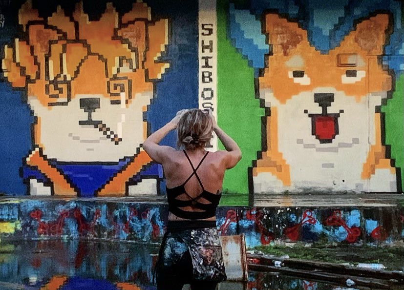 stayseaart's tweet photo. What an awesome time painting two of my #SHIBOSHIS in #wynwood with my best friend @cre8yourwonder. It’s hard to imagine my first #SHIB mural was almost a year ago! It’s been amazing watching the #shibarmy grow. Excited for what’s your come in 2022! #shiboshi #nftmurals #shibart https://t.co/2Ca7hDJeH1