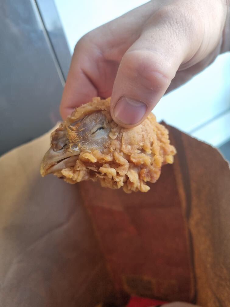 takeawaytrauma's tweet image. yum yum @KFC_UKI