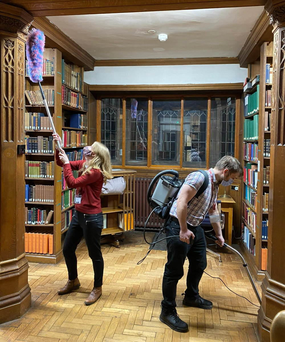 gladlib's tweet photo. Day 20 of #GLADvent: Today we are getting the library ready for its two week Christmas break. We like to make the most of the quiet library to make everything neat and tidy - and we ain't afraid of no dust! #dustbusters
The library will reopen on 3rd January - see you then! https://t.co/QZeGtLu98g