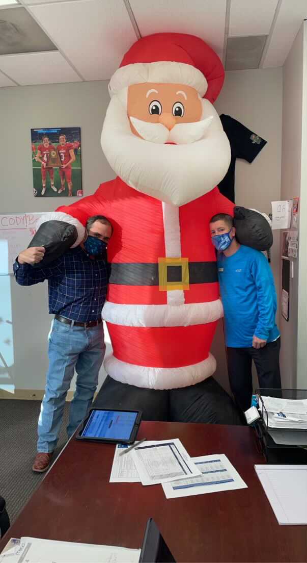 abilenerso's tweet photo. Merry Christmas from AbileneRSO!! https://t.co/ycFNPnqgdN