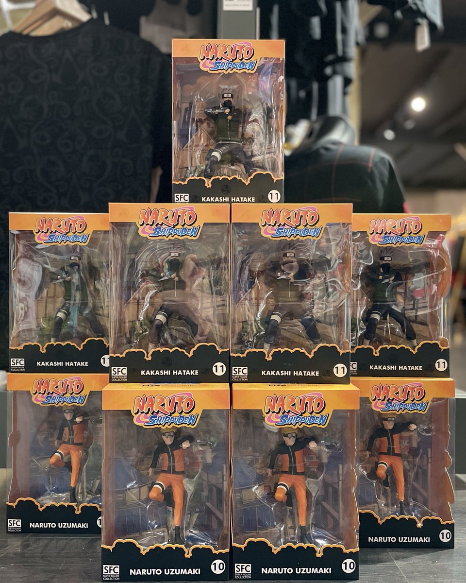Des fans de Naruto et Kakashi par ici ? 🛍️On a encore un peu de stock en magasin et sur verybadgeek.fr