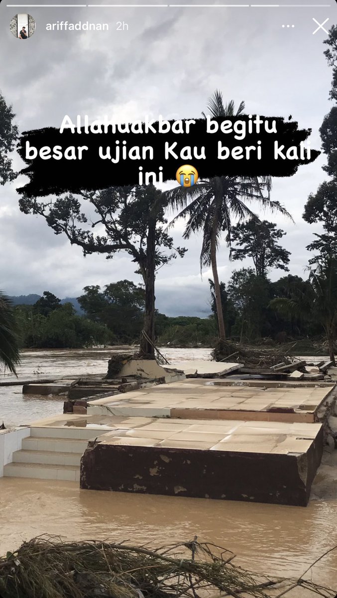 jambufloyd's tweet photo. A friend just lost his house due to flood in Karak, Pahang. Total wipe out. Please spare some doa for him and his parents. If you would like to donate, feel free to directly donate to my friend’s personal account.

Muhammad Ariff bin Adnan
156084842042
Maybank https://t.co/fOJ511tQqm