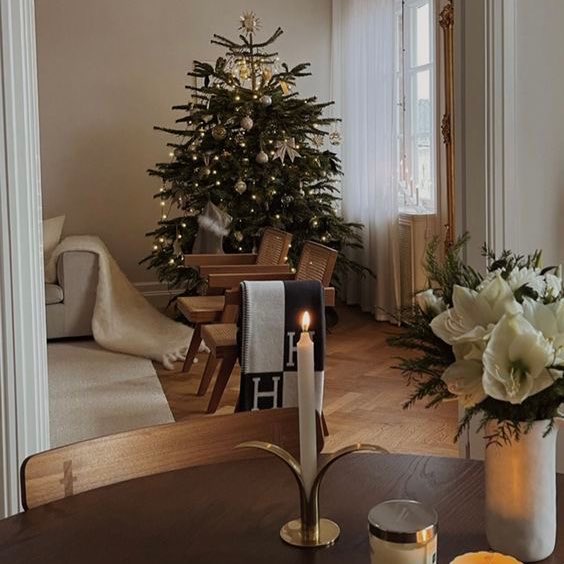 IavenderfieIds's tweet photo. home for christmas https://t.co/z4xZXAy493