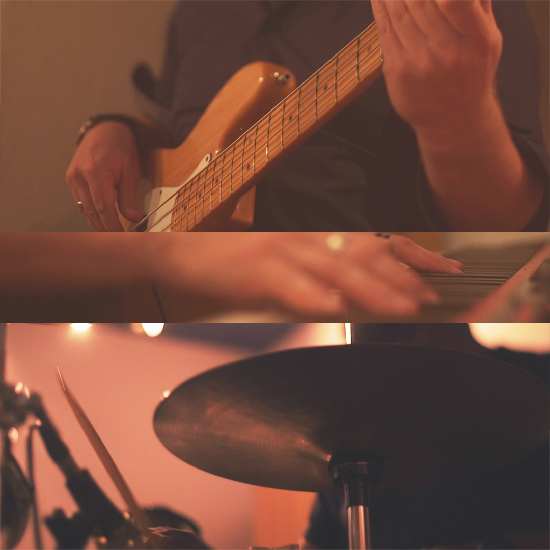 𝑳𝒐𝒗𝒆 𝑹𝒊𝒔𝒊𝒏𝒈 𝑼𝒑