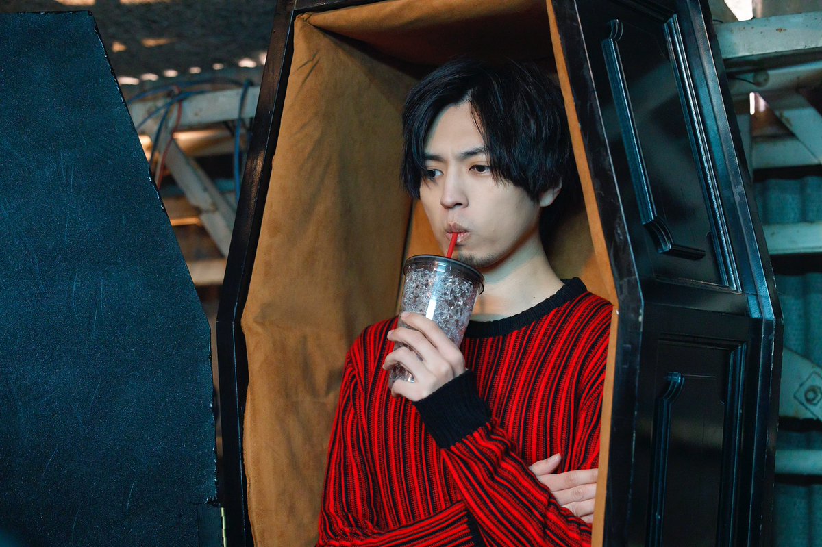 mx9_vampire's tweet photo. #青きヴァンパイアの悩み
このあと⏰25時24分より
広島ホームテレビ（HOME）にて
第1話、第2話を放送🦇✨

ぜひご覧ください♪

放送が見られない😭という方は‥
Blu-ray好評発売中です📀💕

詳細はコチラ
▶ https://t.co/070VOWcFUV

#桐山漣
#ゆうたろう
#青ヴァン https://t.co/VpR0FqcCx7