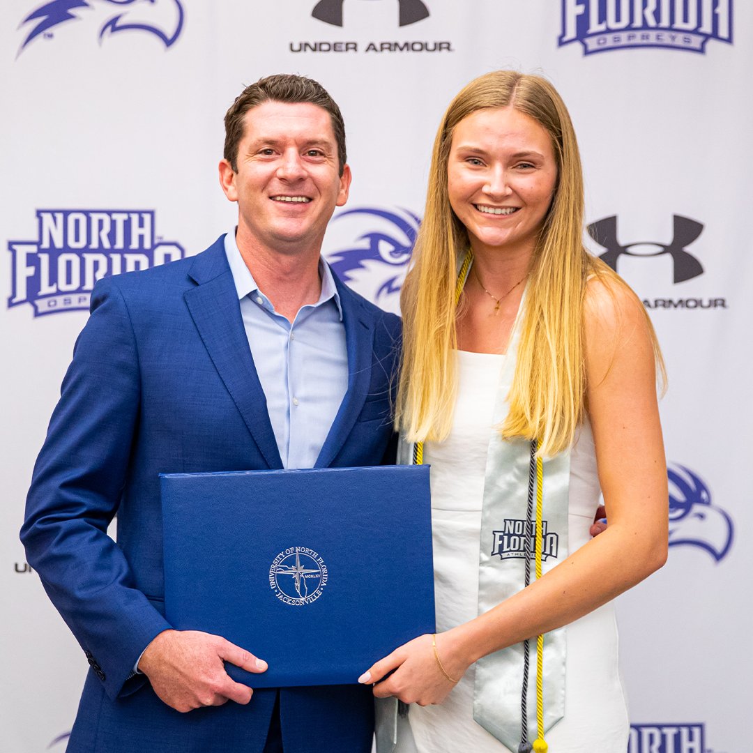 ASUNSports's tweet photo. Congrats to all of our @UNFOspreys that walked across the stage this Fall Semester 🎓💯❗

#ASUNBuilt | #SWOOPLife https://t.co/lq6dorwvlD