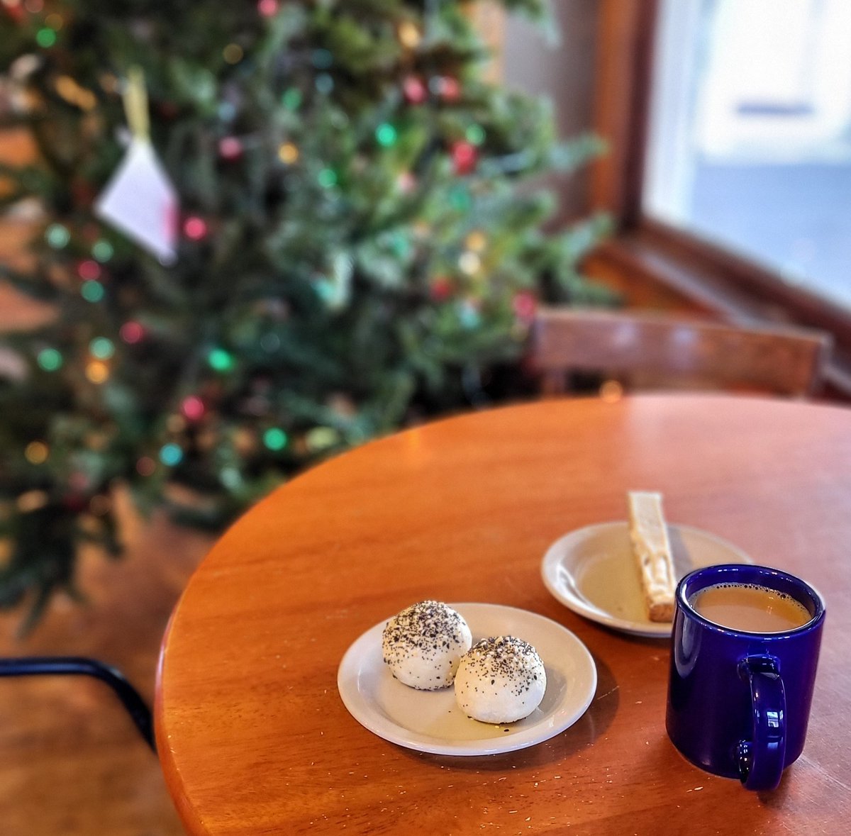 only a few days left!
come take a break and relax in the cuppies house today, open until 6️⃣