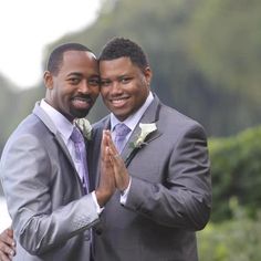 QueerVoices1's tweet photo. Love is a beautiful thing to have and share โค๏ธ
Have a wonderful and colourful week โค๏ธ๐ณ๏ธโ๐
#MenLovingMen
#MondayMen
#LoveIsLove https://t.co/wnR8Sr7a7Y