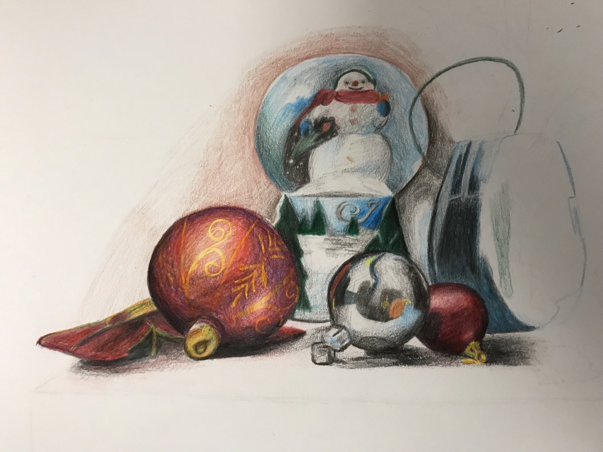 eveangel2001's tweet photo. S3end of term still life competition still working hard well done to Roisin Gairns &amp; Luca Gasparini 🌟👏🎄🎅🌟⁦@tcsoahl⁩ ⁦@PKCEducation⁩ https://t.co/73hGDDyOrN