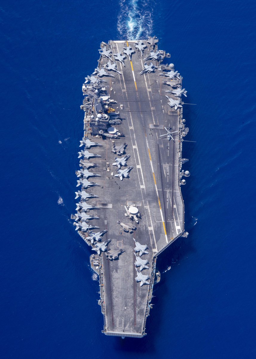 USS Carl Vinson tweet media