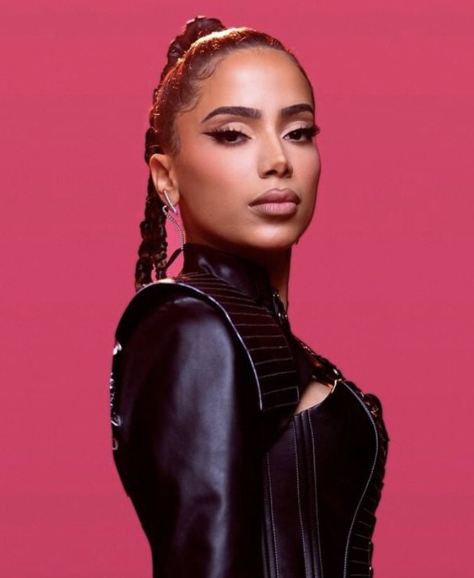 O FEAT VEIO AÍ!

Após o sucesso de "Assalto Perigoso" em parceria com Ariana Grande, Melody anuncia seu novo single "Fake Amor" com Anitta para AMANHÃ!