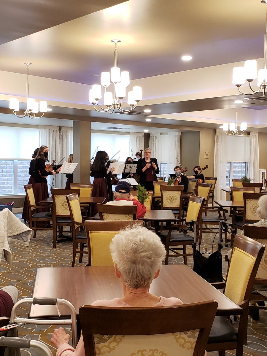Pop ups are baaaack! <a href="/FCASD/">Fox Chapel Area School District</a> orchestra students performed for little ones <a href="/CooperSiegelLib/">CooperSiegel Library</a> library and our newest local retirement community. <a href="/FCMusicDept/">FC Music Department</a> proud!