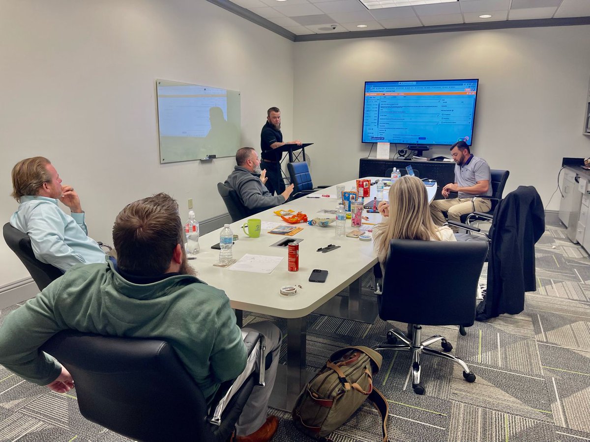 The STS Leadership Team engaged in a 2-day annual/quarterly planning session last week. 2022 is now set to be a record-breaking year for STS Group! 

#STSStrong #BranchSecurity #BranchAutomation