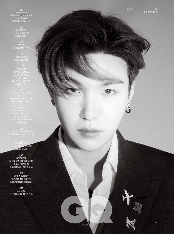 bangtan_russia's tweet photo. [ФОТО] Бантан для январского выпуска журнала GQ Korea 
https://t.co/rjTdobcEX3 https://t.co/oPkg8Gt5xn