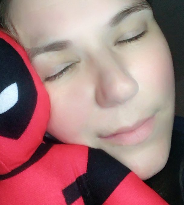 Insomnia sucks, but I have high hopes for some sleep tonight!🤞🏻 With a little luck, and some help from