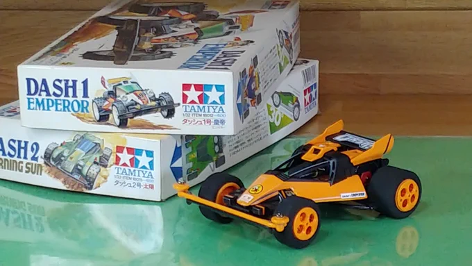 エントリーお願いします!

マシン名:アノトキノエンペラー
子供の頃に作りかけだったエンペラーを仕上げました

#絶版コンデレS 