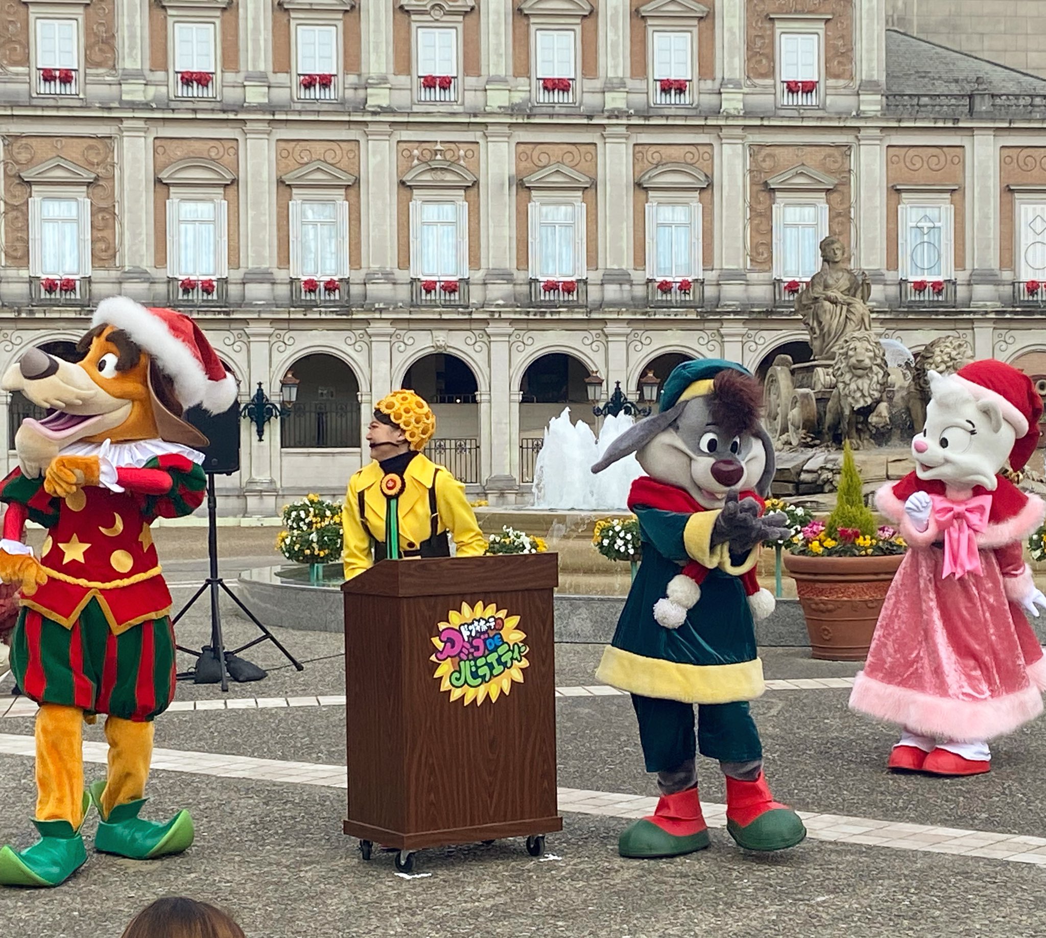 パルケアミーゴ A Twitter 冬のキャラクターショー楽しい 志摩スペイン村 スペイン村 パルケエスパーニャ パルケ 旅行 伊勢志摩 三重県 志摩 冬 冬パルケ T Co Px9j7dyb7c Twitter