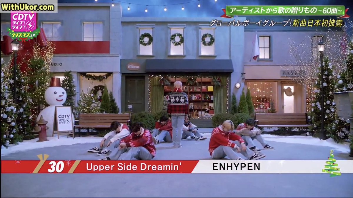 enhypenupdates's tweet photo. ENHYPEN blazed the stage today with their charming performance of <Upper Side Dreamin'> on CDTV Live! Live! 🔥

How did you like the Christmas remix, ENGENEs? 🎄💚
 
@ENHYPEN_members @ENHYPEN #ENHYPEN #엔하이픈 https://t.co/qUOeFmGUO2