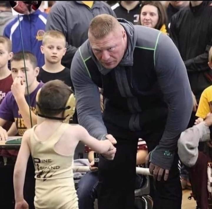 KayfabeNews's tweet photo. A rare show of sportsmanship from Brock Lesnar after losing fair-and-square to Rey Mysterio. https://t.co/ECu42STTkm