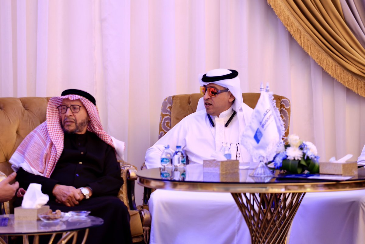 bin_saedan's tweet photo. استكمالاً لمسيرة التطوير العقاري، التي انطلقت منها شركة عبدالله بن سعيدان منذ 80 عاماً، والتي استهدفت  المواطن والمطور كشركاء نجاح له��ه المسيرة.

نشكر كل من شارك في نجاح #مزاد #مخطط_بن_سعيدان_الشفا وبيع كامل الأراضي المطروحة بمساحة 166,000م٢، وذلك خلال ساعتين فقط من انطلاق المزاد https://t.co/ejMYKjv4on