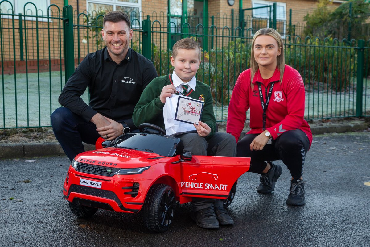 MFCFoundation's tweet photo. #MFCFoundationMiddayMessage
A very Merry Christmas to all the schools we have worked with on our #PrimaryStars programme.

Including @StAugustinesSc1 where a young man called Frazer Morgan won an electric car after designing a Christmas card in a competition run by @VehicleSmart https://t.co/4gCXe84Sqt