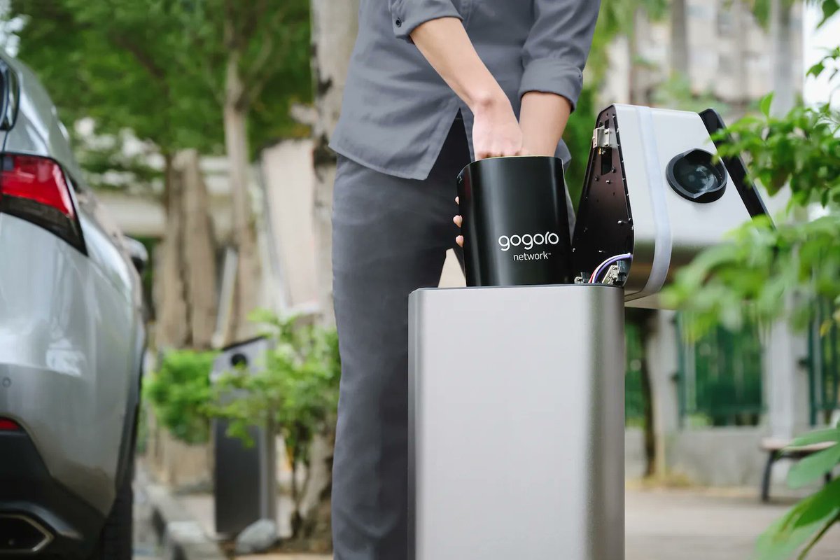 Pachecosss's tweet photo. 3 in a row goal: Recycle, partnership and off-grid new tech: Gogoro Launches New Swappable Battery Initiative with Introduction of Smart Parking Meters https://t.co/h8KTmQZzXo
#SmartCities 
#battery 
#Mobility https://t.co/KycdRyApx3