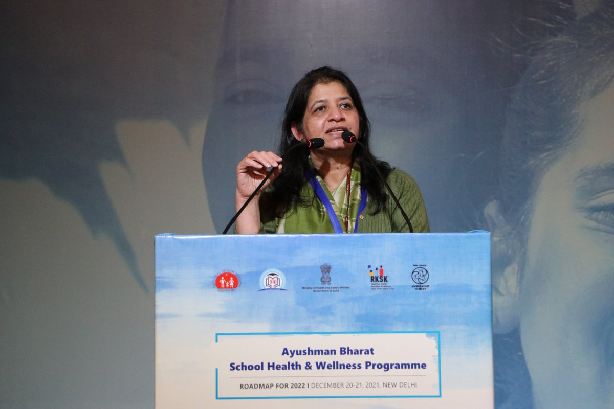 UNFPAIndia's tweet photo. Officials from national programmes including the #NationalMentalHealthProgramme, @NACOINDIA, Immunisation Division, National Tuberculosis Elimination Programme & #NPPCD, discuss the linkages with the School Health & Wellness Programme.
#SHWP https://t.co/NkDoRNKlxa