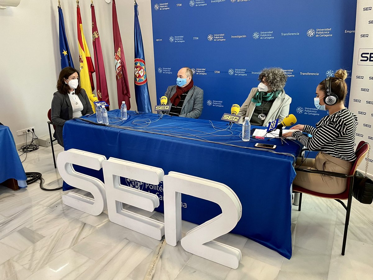 Además comenta que “es una cátedra muy productiva tanto para la empresa como para la universidad, donde ambas partes salen beneficiadas de la transferencia de conocimiento y experiencia en tecnología”.