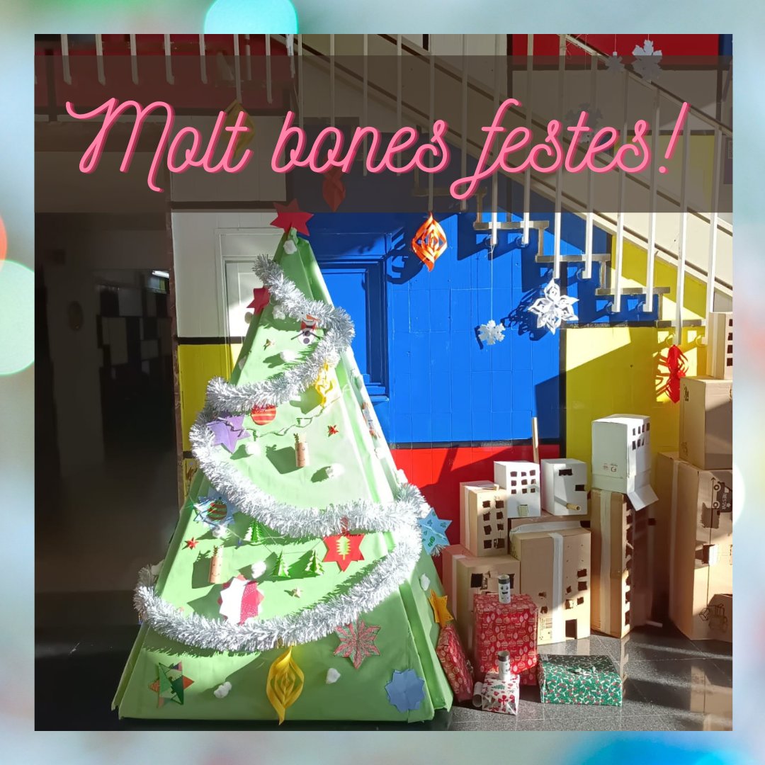 INSDolorsAleu's tweet photo. Bon nadal! #femfuster #institut #bonnadal https://t.co/V4KasHEln4