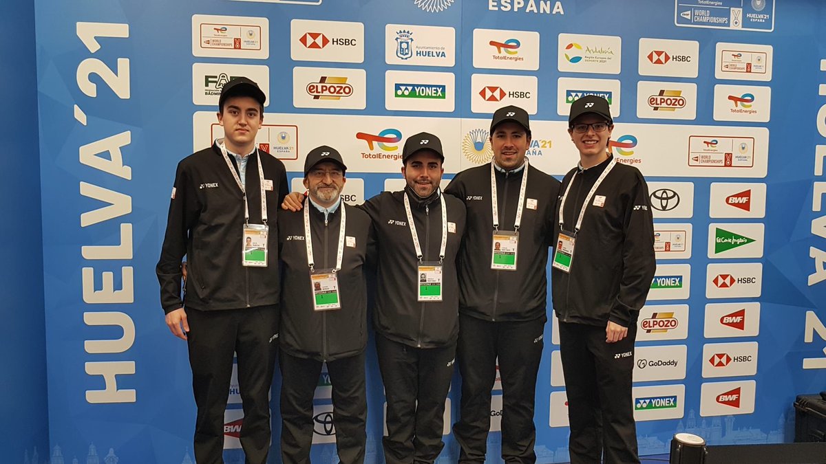 Los árbitros aragoneses Carlos Martínez, Gonzalo Martínez, Rubén Mormeneo, Albino Bergua y David Fuertes han participado en el Campeonato del Mundo Absoluto de Huelva.
