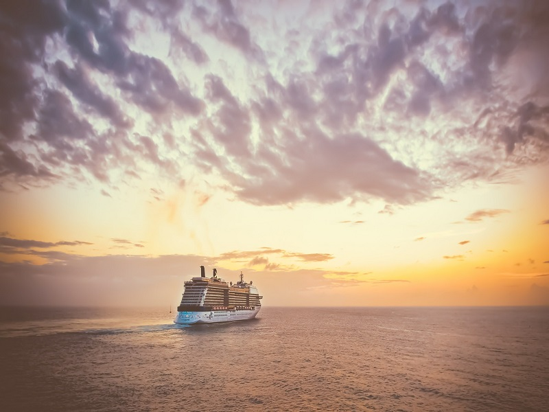 FutureCruiseMag's tweet photo. Carnival launches twin-terminal cruise port in #Dubai. This twin-terminal cruise port has the capacity to manage two large cruise ships at the same time.

https://t.co/MglVDJhsyt

#cruise #cruisenews https://t.co/DW8ImztUgt