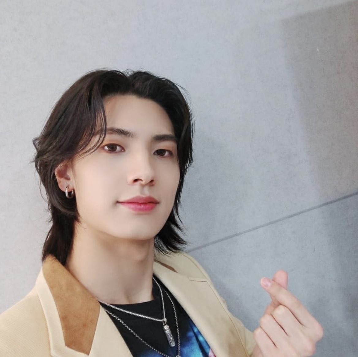 #JOOYEON IG UPDATE | <a href="/XH_official/">Xdinary Heroes</a>