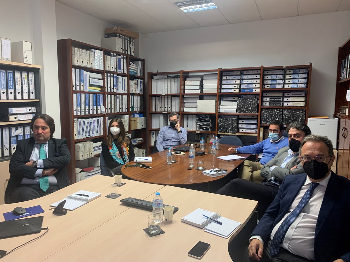 mgmoles's tweet photo. #DIRECTORIO #CIERREANUAL #UG21
Reunión de Cierre 2021 y Programación para el 2022.
Todos los Directivos de @UG21Consultores dedicamos un par de días para poner en común nuestra experiencia.
Gracias a todos los que trabajamos en esta familia. https://t.co/Tti1kS1NoG