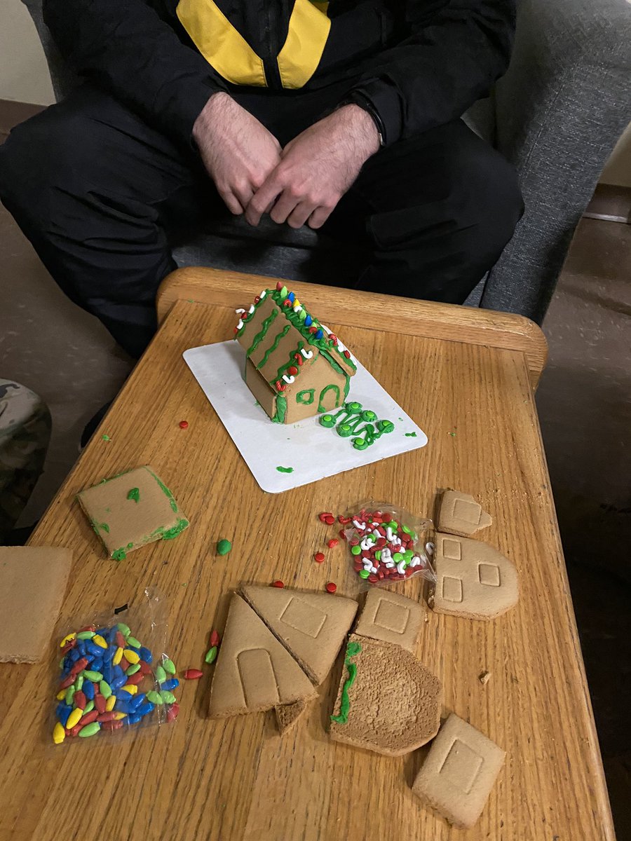 November_Alpa_B's tweet photo. Operation Make A Village - Hell Raiser Style… We obviously know which house is the winner 🤣 @Raptor_6_ @Raptor_Se7en @ColdCobra_6 @ColdCobra_7 @SentinelSix @SentinelSe7en https://t.co/LOQmwUhrov