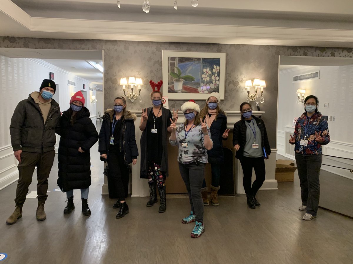 Big thank you to team of family doctors and pharmacy technicians who vaccinated all weekend! 🙏💉⁦<a href="/Sunnybrook/">Sunnybrook Health Sciences Centre</a>⁩ ⁦@DoctorAndySmith⁩ ⁦<a href="/DrDanCass/">Dan Cass</a>⁩ ⁦<a href="/DanetteBeechin/">Danette Beechinor(she/her)</a>⁩ ⁦<a href="/LesBeyers/">lb4</a>⁩ ⁦@DebbieElman⁩ #ThisIsOurShot