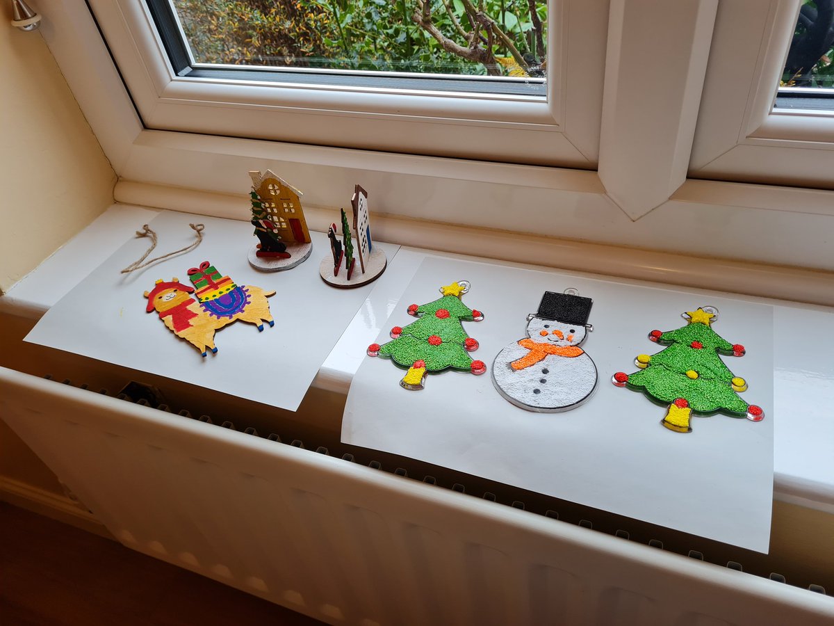 The Ralphs and Keith do Christmas crafts 😍🤩xxx