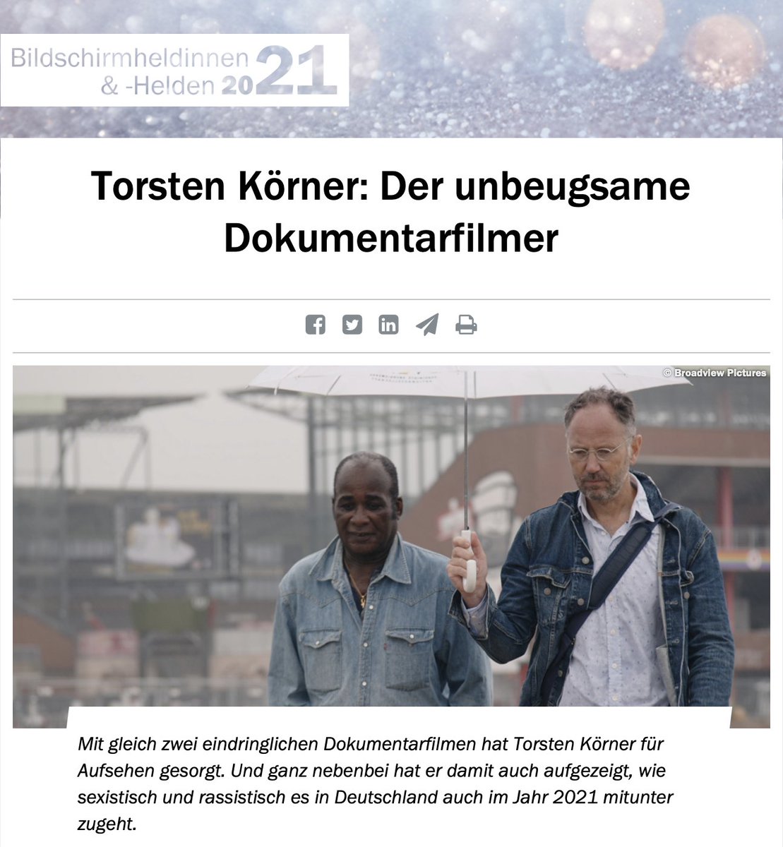 DIE UNBEUGSAMEN - als DVD, Blu-ray & VOD. (@unbeugsamenfilm) on Twitter photo "Wer dachte, er würde Deutschland kennen, sollte sich SCHWARZE ADLER und DIE UNBEUGSAMEN ansehen."
Torsten Körner, Autor und Regisseur beider Dokumentarfilme, wurde vom Medienmagazin <a href="/DWDL/">Medienmagazin DWDL</a> als Bildschirmheld 2021 ausgezeichnet.
Herzlichen Glückwunsch!
dwdl.de/bildschirmheld… "Wer dachte, er würde Deutschland kennen, sollte sich SCHWARZE ADLER und DIE UNBEUGSAMEN ansehen."
Torsten Körner, Autor und Regisseur beider Dokumentarfilme, wurde vom Medienmagazin <a href="/DWDL/">Medienmagazin DWDL</a> als Bildschirmheld 2021 ausgezeichnet.
Herzlichen Glückwunsch!
dwdl.de/bildschirmheld…