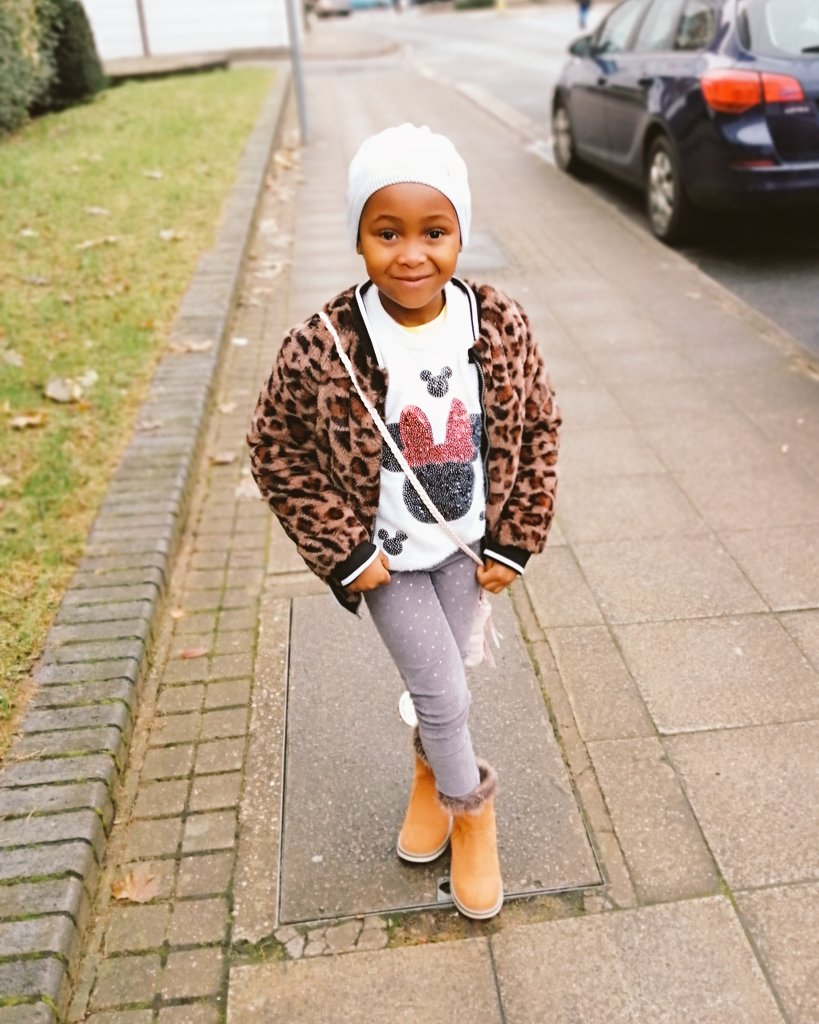Keba_Sei's tweet photo. Brunch with my doll 🤎📌 https://t.co/j4IOtZyV8O