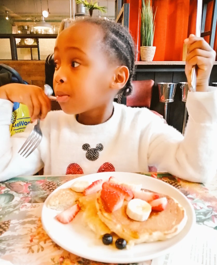 Keba_Sei's tweet photo. Brunch with my doll 🤎📌 https://t.co/j4IOtZyV8O