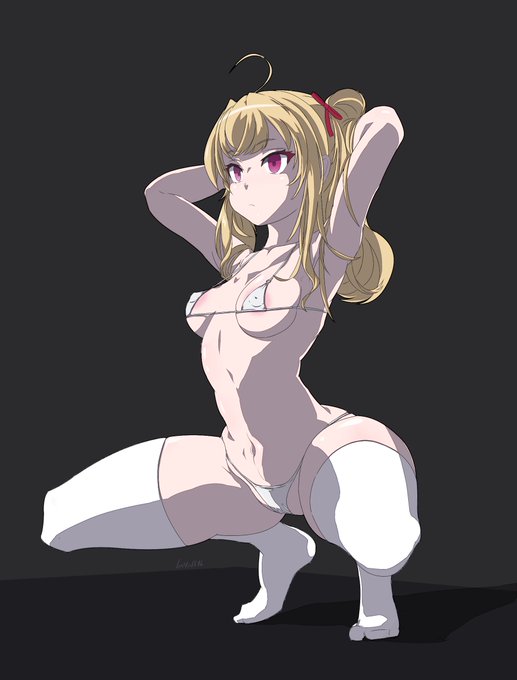 どうしても気になってて下の布を雑手直しで削ったお嬢 