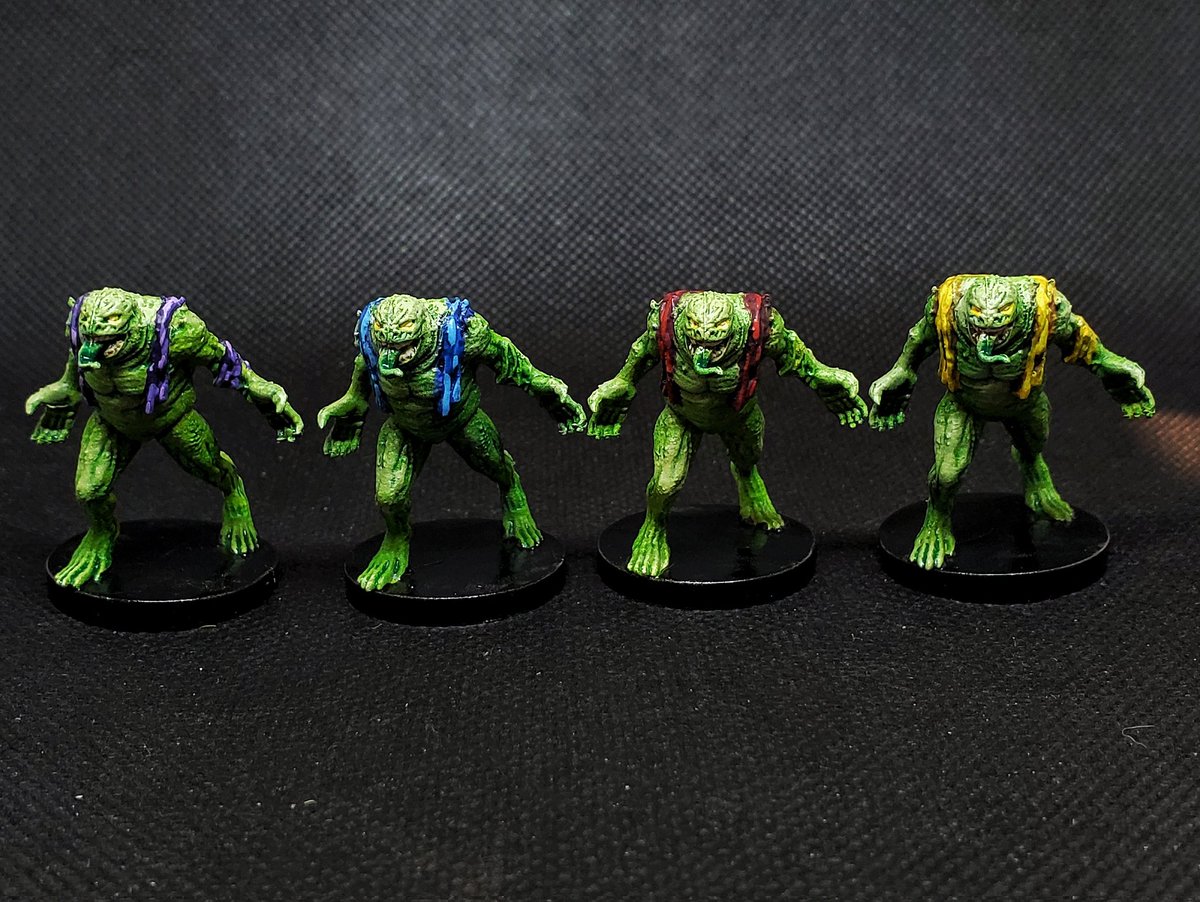 TheHolyFireman's tweet photo. [Ominous Croaking]
-
-
#hellboy #hellboyboardgame #bprd #mantic #manticgames #tabletopgaming #holyfireminis https://t.co/2yNyEuA6Yl