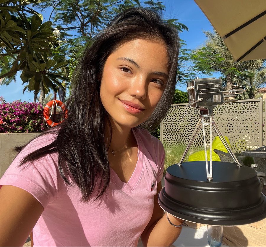 Emma Raducanu tweet media