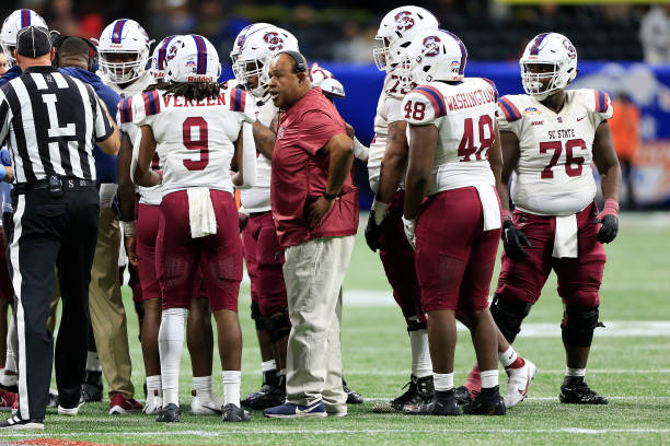 coachlisaj's tweet photo. 2021 HBCU Football Toughest Non-Conference Schedule
** South Carolina State University **
* At Then # 6 Clemson
* At New Mexico St, who played #1  Ranked Alabama
* At SWAC #3 FAMU
* At SWAC #4 Alabama  A&amp;M
* Big South Conf. North Carolina A&amp;T https://t.co/eBLDjDpTGK