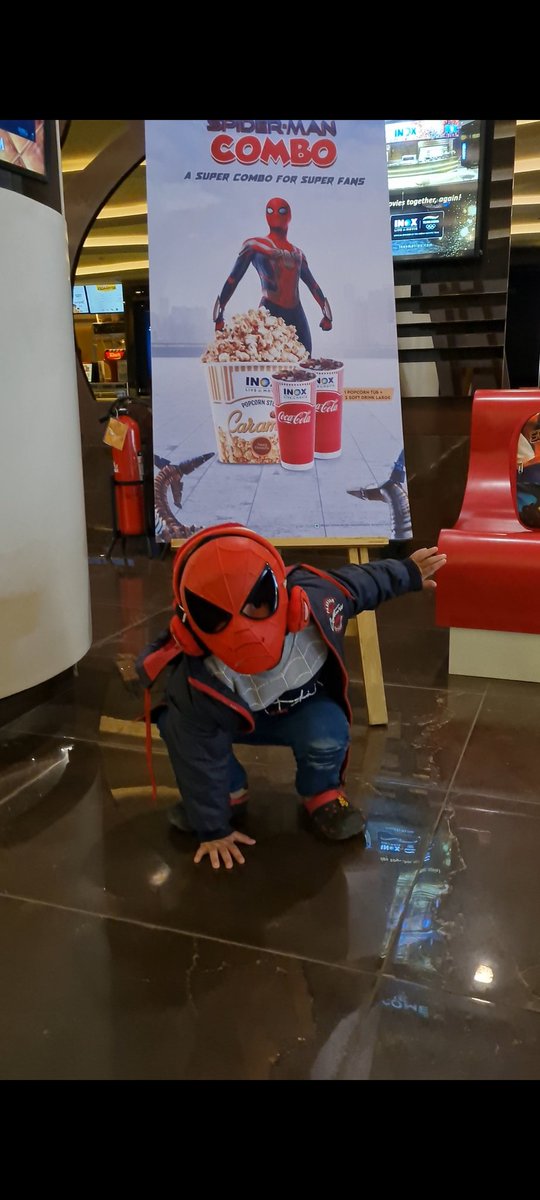 nitsvarshney17's tweet photo. @MarvelStudios @SpiderManMovie @Marvel @TomHolland1996  
Spider kid all the way to home.
#SpiderManNoWayHome https://t.co/ao6LU41exS