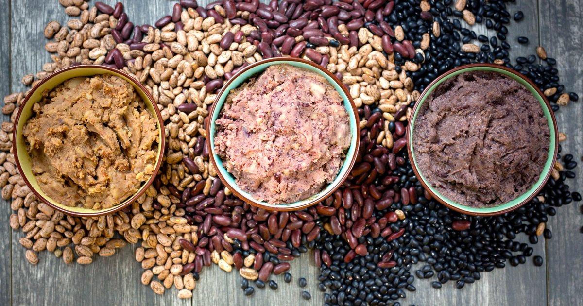 edenfoods's tweet image. Eden Refried Beans, puréed, creamy organic beans w/ whole bean pieces. 5 kinds, 2 have organic spices &amp;amp; vegetables; 3 are just lightly sea salted. A filling, side, or creamy soup base. 10% off  bit.ly/3uSRRAW  #refriedbeans #refried #beans #burritos #eat  #vegan